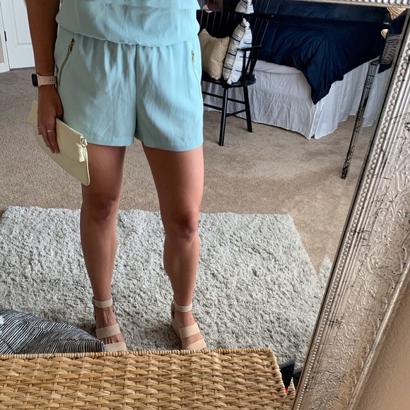 Romper - Picture 2 of 6